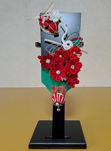正月の羽子板飾り